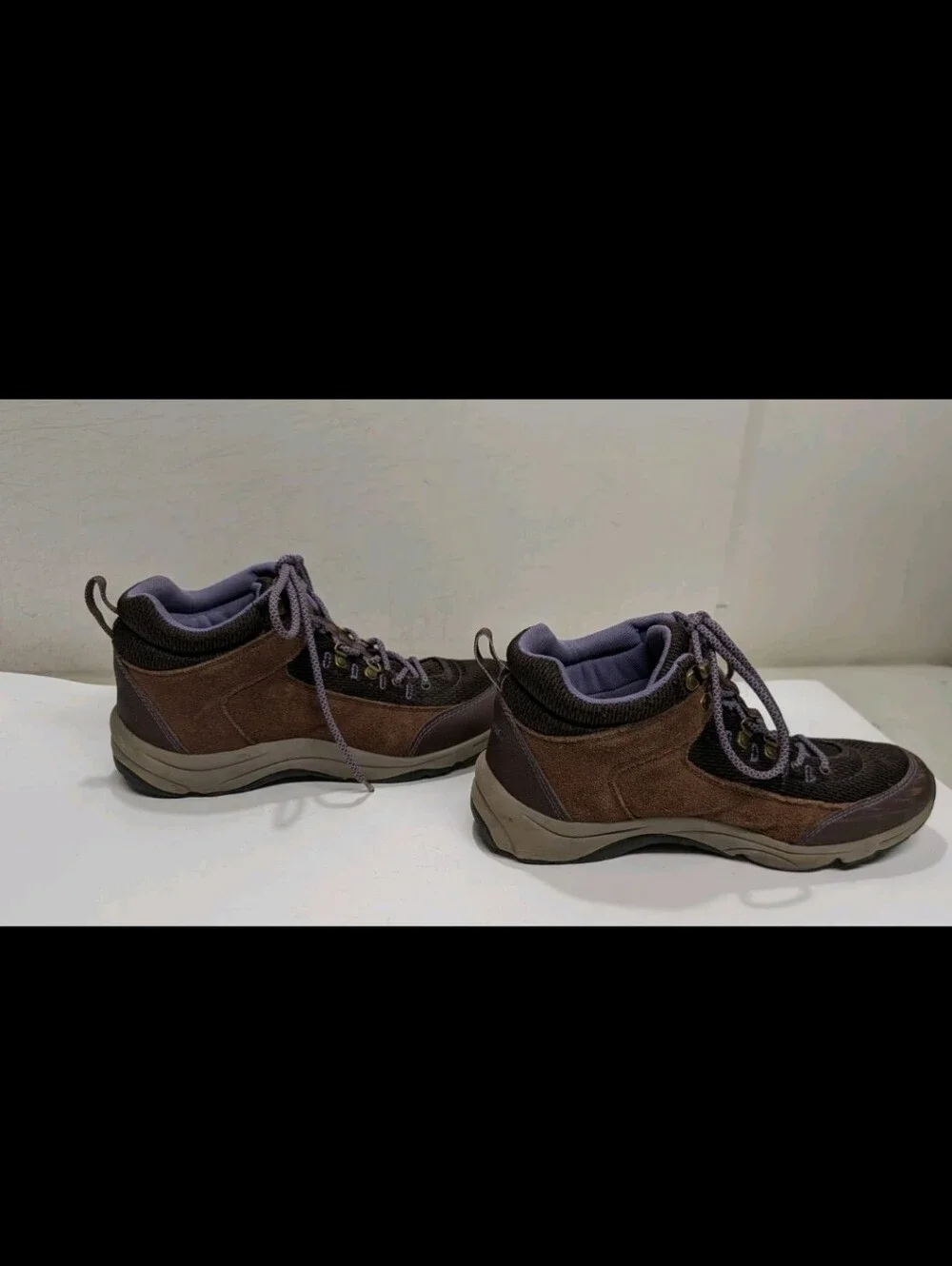 Vionic Cypress Hiking Boots Shoes Womens 9.5 Outdoor Rugged